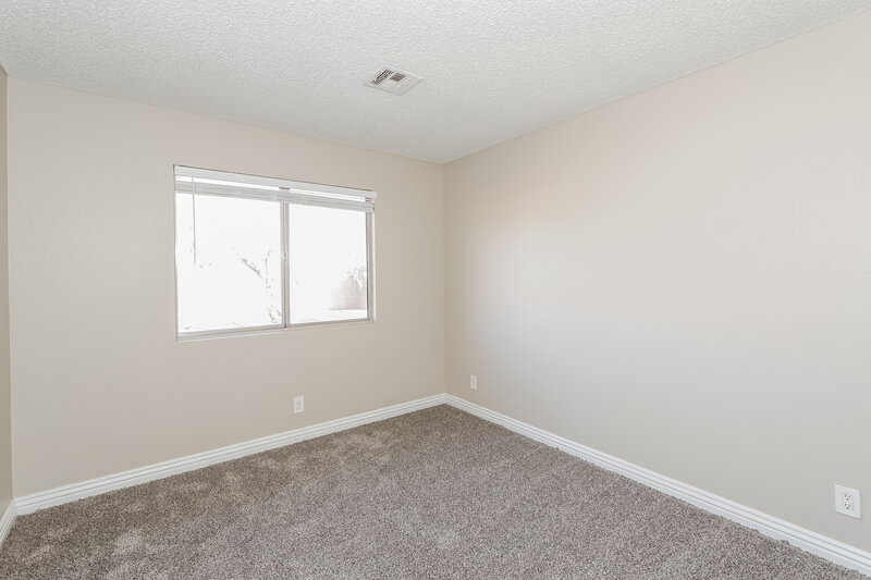 1,885/Mo, 390 Newbury Ct Henderson, NV 89015 Bedroom View 3