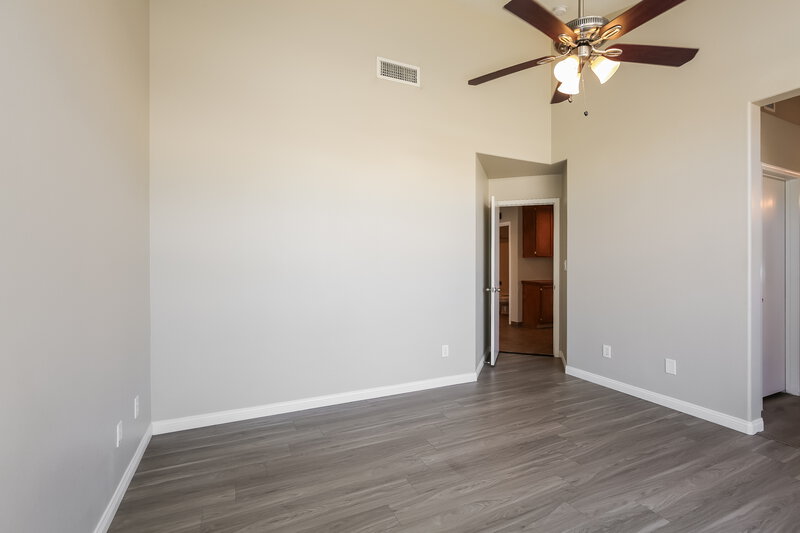 2,270/Mo, 1690 Rushing River Rd North Las Vegas, NV 89031 Main Bedroom View 2