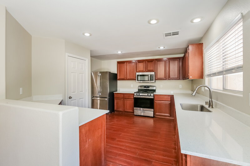 2,195/Mo, 8536 Warthen Meadows St Las Vegas, NV 89131 Kitchen View