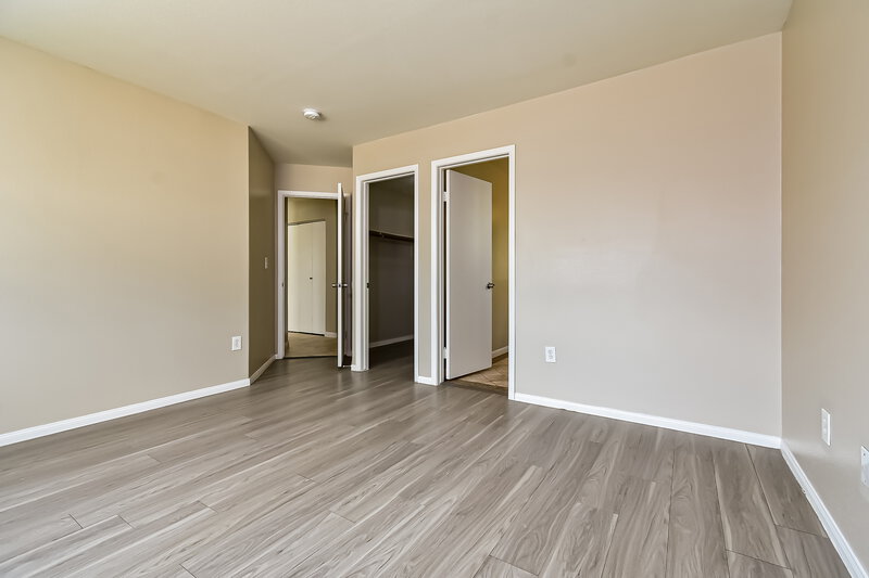 2,270/Mo, 2306 Hollow Oak Avenue North Las Vegas, NV 89031 Main Bedroom View 2