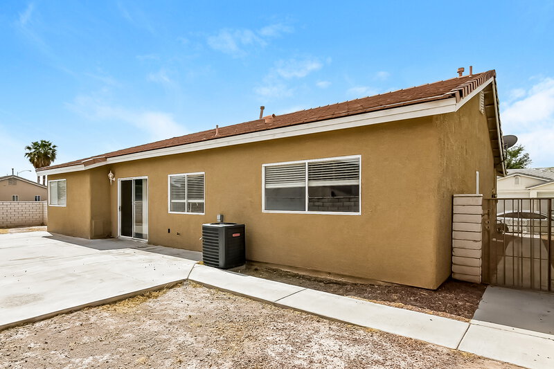 2,270/Mo, 2306 Hollow Oak Avenue North Las Vegas, NV 89031 Rear View
