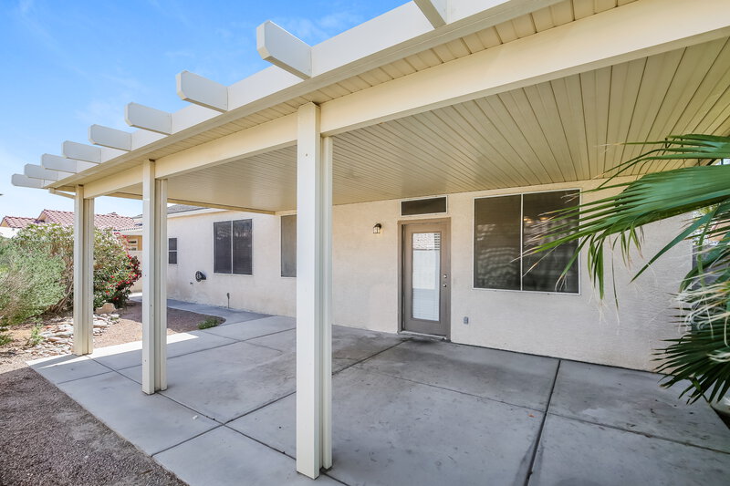 2,110/Mo, 5240 Coleman St North Las Vegas, NV 89031 Rear View