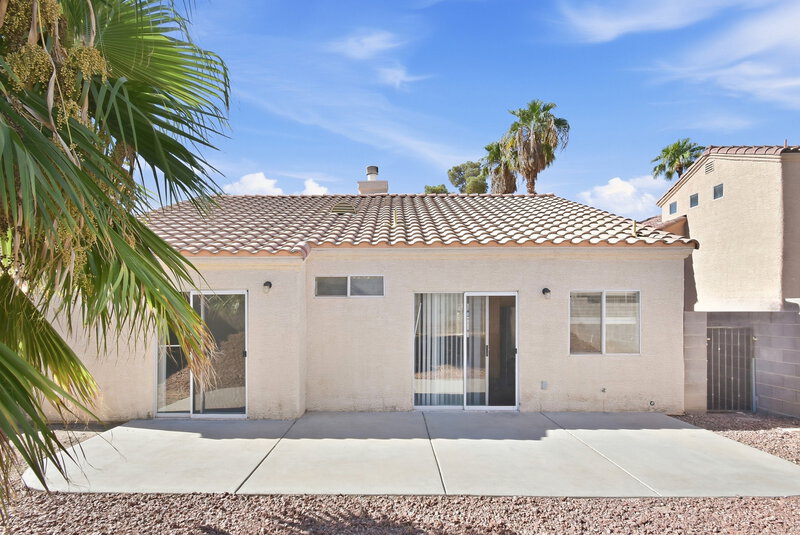 1,940/Mo, 534 Rancho Del Norte Dr North Las Vegas, NV 89031 Rear View