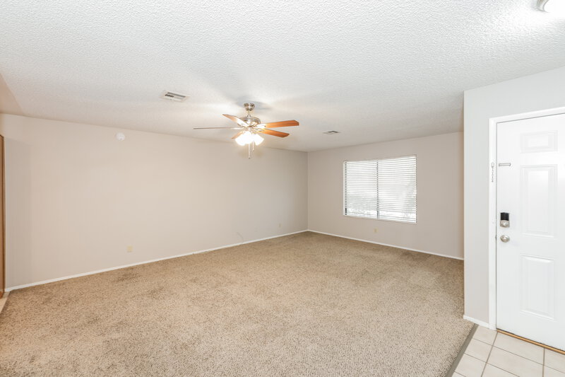 2,165/Mo, 123 Hexham Dr Henderson, NV 89015 Living Room View
