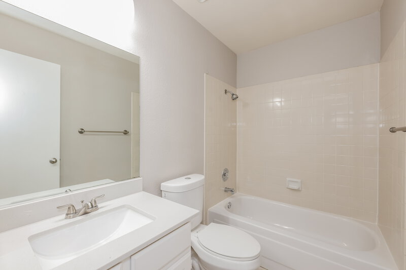 2,165/Mo, 123 Hexham Dr Henderson, NV 89015 Bathroom View