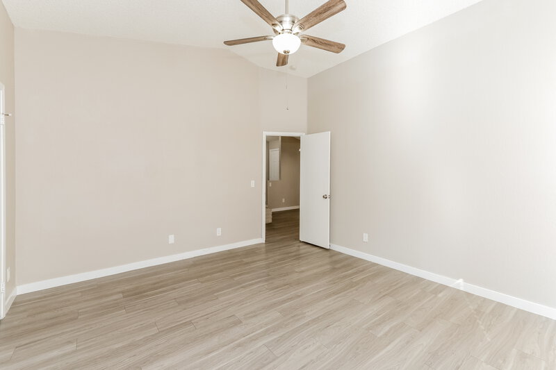 2,215/Mo, 141 Emden Dr Henderson, NV 89015 Main Bedroom View 2