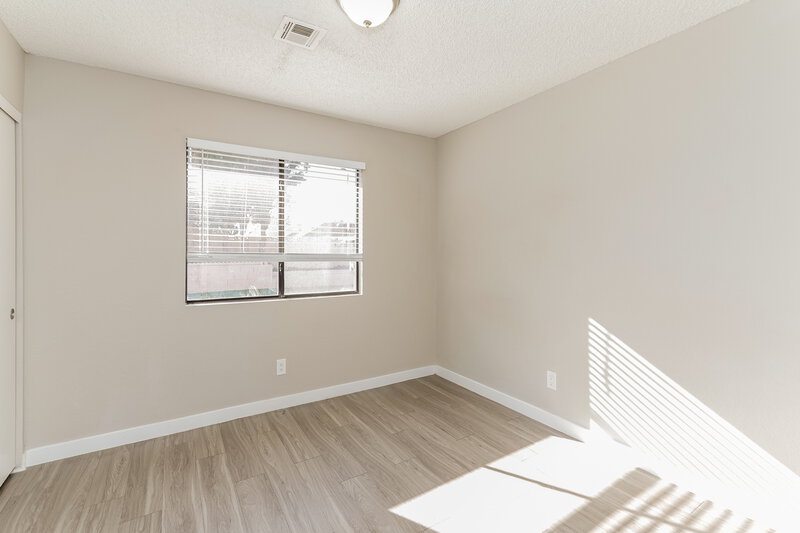 2,215/Mo, 141 Emden Dr Henderson, NV 89015 Bedroom View