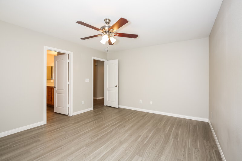 1,885/Mo, 8640 Palomino Ranch St Las Vegas, NV 89131 Master Bedroom View 2