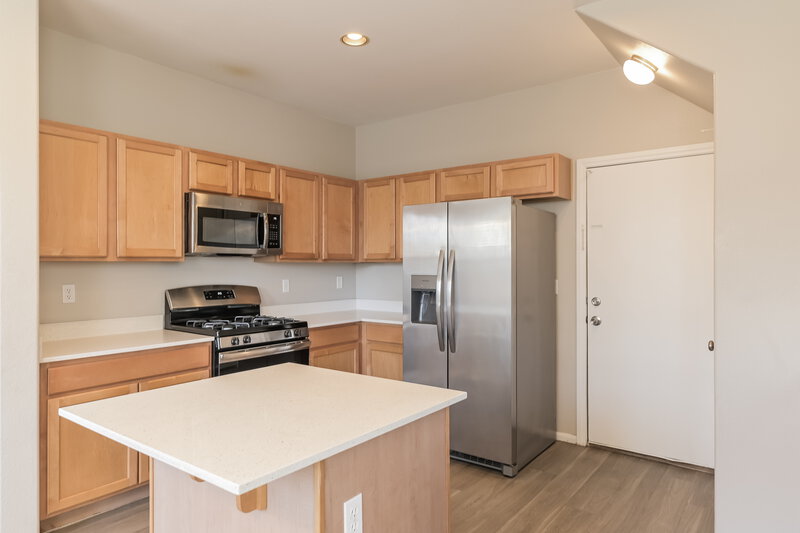 1,990/Mo, 671 Baffin Island Rd Henderson, NV 89011 Kitchen View