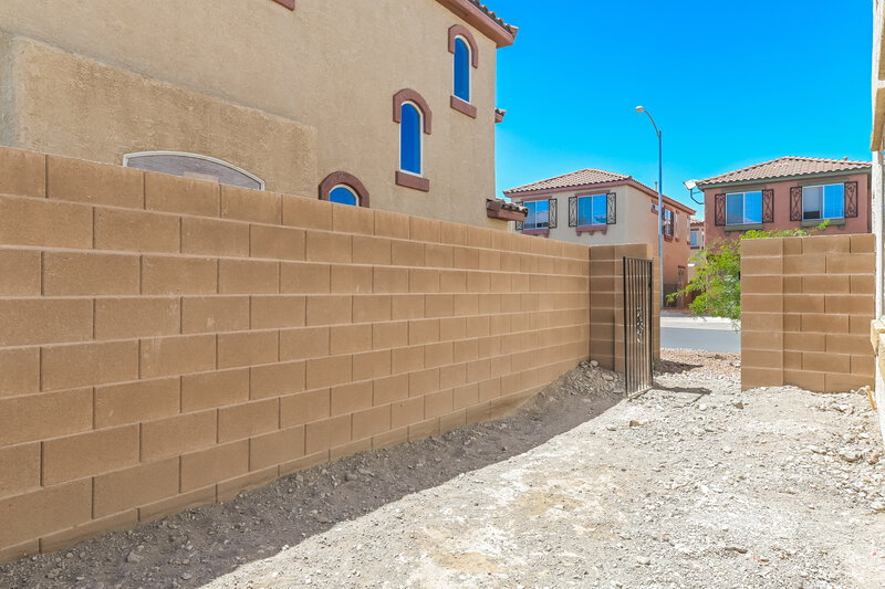 1,990/Mo, 671 Baffin Island Rd Henderson, NV 89011 Side View