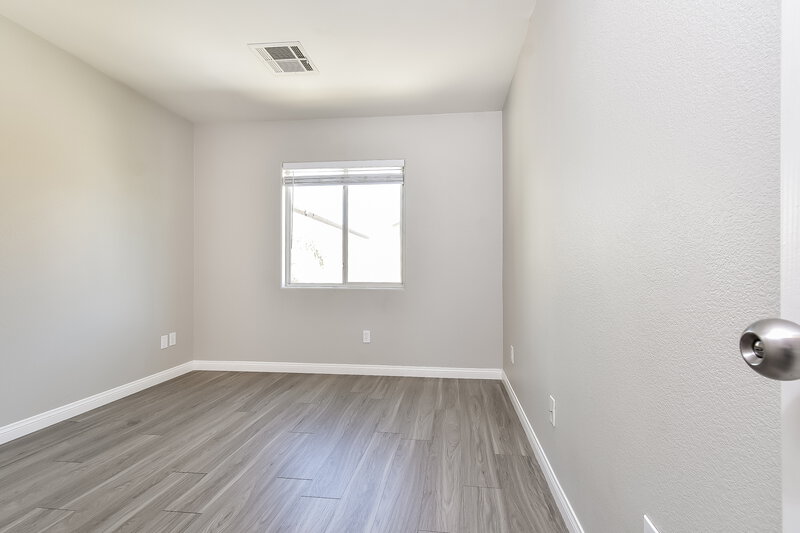 1,795/Mo, 9526 Grandview Spring Avenue Las Vegas, NV 89166 Bedroom View 2