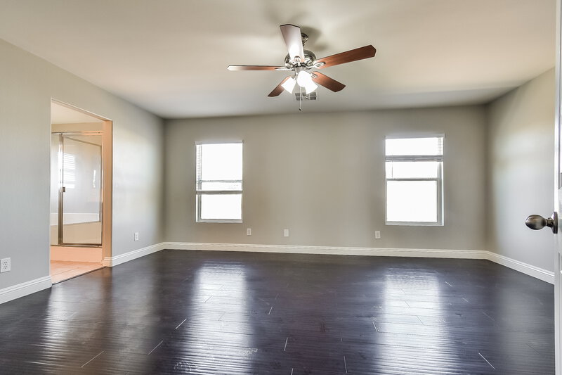 2,120/Mo, 3743 Winter Whitetail St Las Vegas, NV 89122 Main Bedroom View