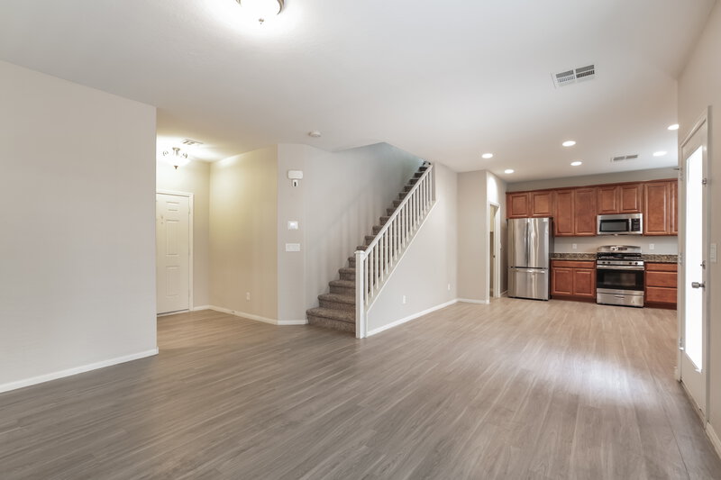 1,870/Mo, 10428 Yew Blossom Avenue Las Vegas, NV 89166 Living Room View 2