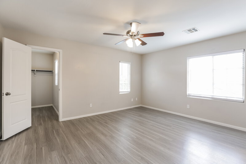 1,870/Mo, 10428 Yew Blossom Avenue Las Vegas, NV 89166 Main Bedroom View