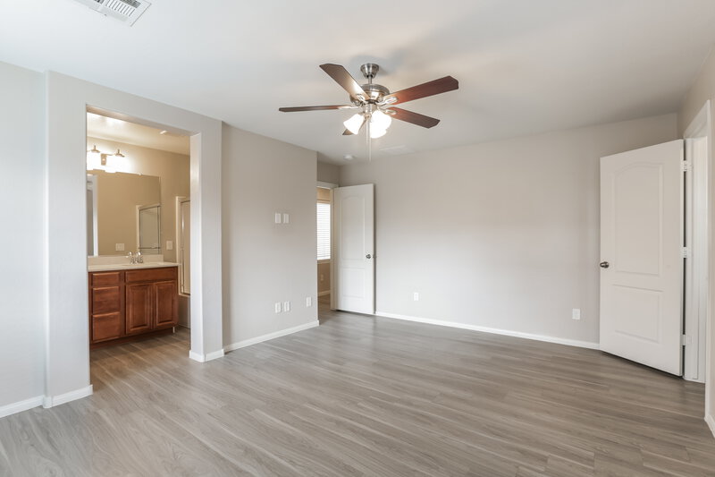 1,870/Mo, 10428 Yew Blossom Avenue Las Vegas, NV 89166 Main Bedroom View 2