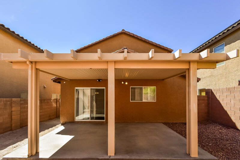 2,150/Mo, 9116 Spirit Canyon Ave Las Vegas, NV 89149 Rear View