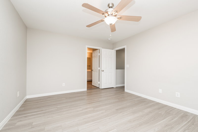 2,275/Mo, 6725 Druid Hills Street Las Vegas, NV 89149 Main Bedroom View 2
