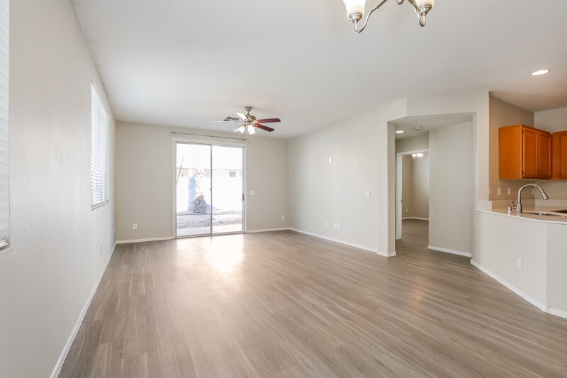 2,035/Mo, 1928 Caribou Creek Ct North Las Vegas, NV 89031 Family Room View