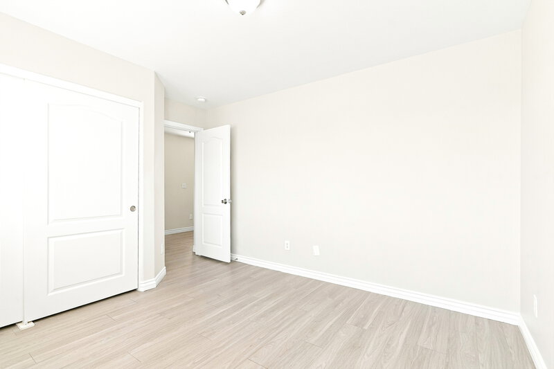 2,495/Mo, 209 Sierra Breeze Ave North Las Vegas, NV 89031 Bedroom View