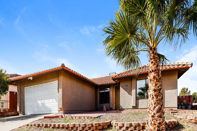 2,150/Mo, 361 Clover Glen Ct Henderson, NV 89015 Front View