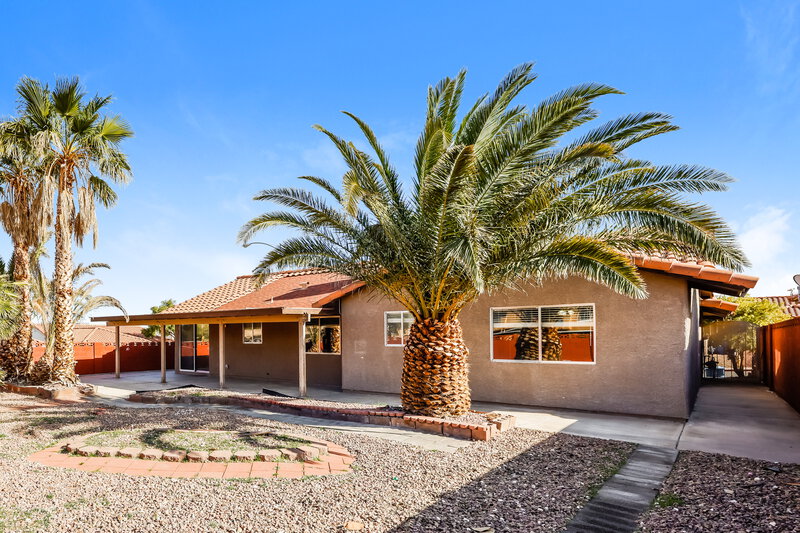 2,150/Mo, 361 Clover Glen Ct Henderson, NV 89015 Rear View