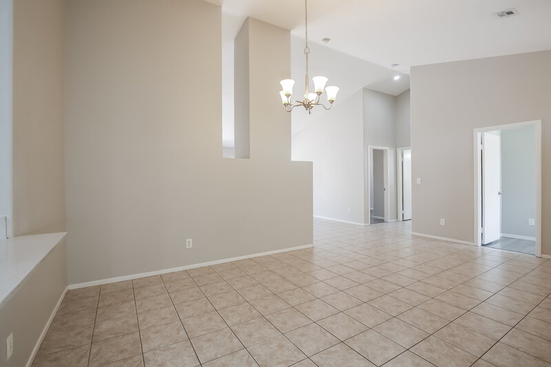 1,935/Mo, 3744 Blue Dawn Dr North Las Vegas, NV 89032 Dining Room View 2