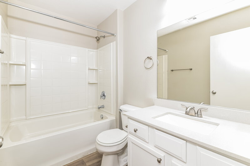 2,155/Mo, 168 Sitka Spruce Street Henderson, NV 89015 Bathroom View