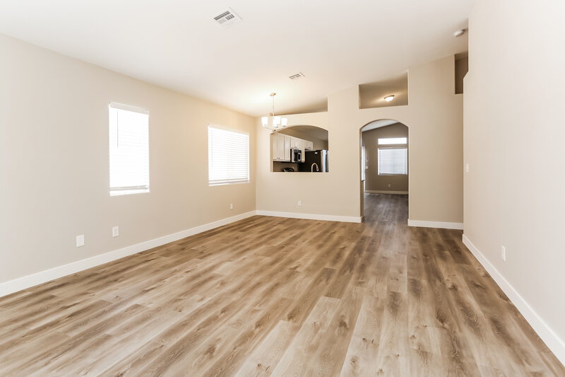 2,050/Mo, 516 Shallow Mist Ct North Las Vegas, NV 89032 Living Room View