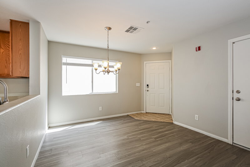 1,855/Mo, 3020 Sunrise Bay Ave North Las Vegas, NV 89031 Dining Room View