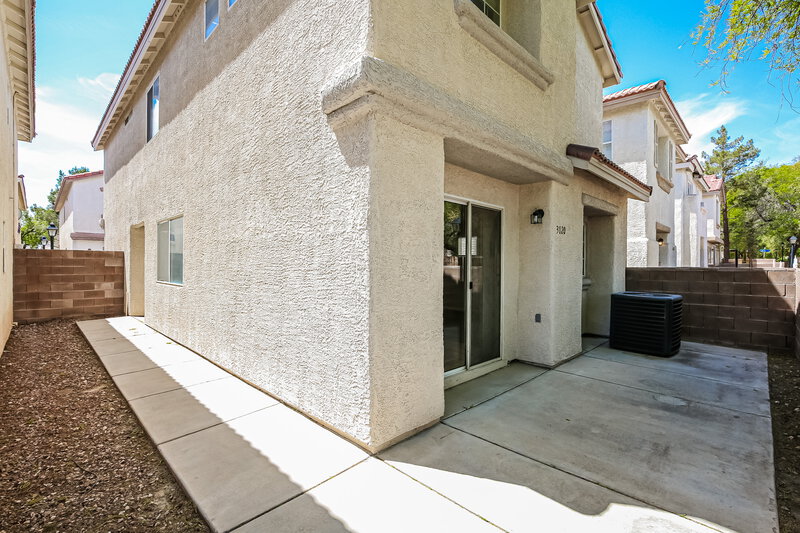1,855/Mo, 3020 Sunrise Bay Ave North Las Vegas, NV 89031 Side View