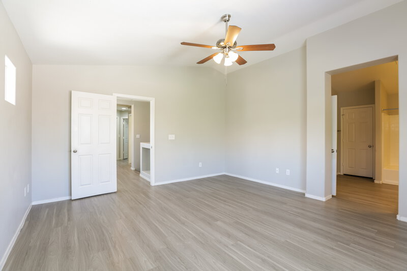 1,910/Mo, 5905 Victory Point St North Las Vegas, NV 89081 Main Bedroom View 2