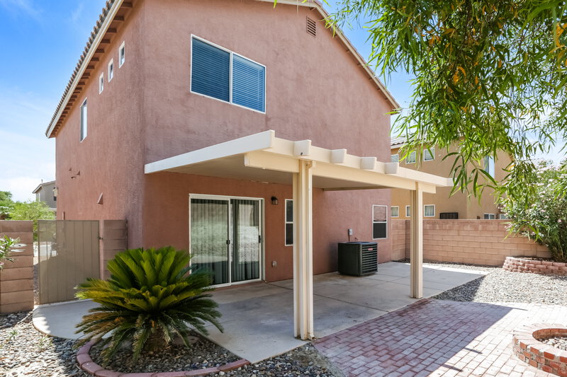 1,910/Mo, 5905 Victory Point St North Las Vegas, NV 89081 Rear View