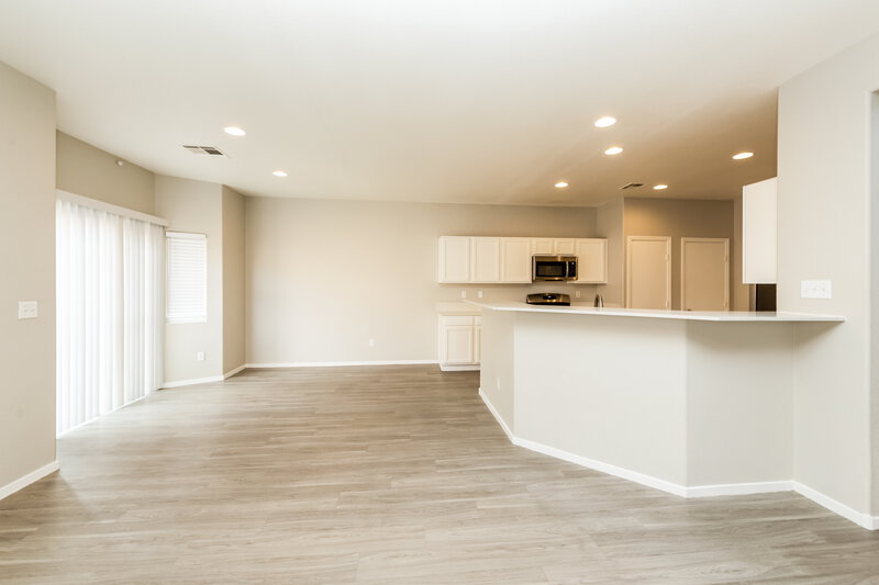 1,870/Mo, 3752 Stowe Creek Ave North Las Vegas, NV 89081 Living Room View 2