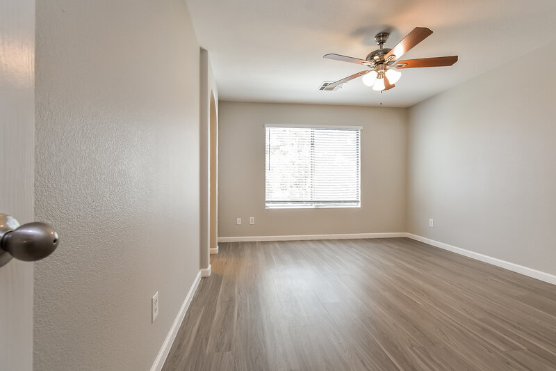 1,995/Mo, 9589 Gatesville Ave Las Vegas, NV 89148 Main Bedroom View