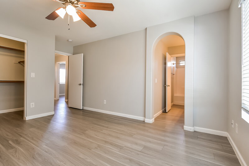 1,995/Mo, 9589 Gatesville Ave Las Vegas, NV 89148 Main Bedroom View 2