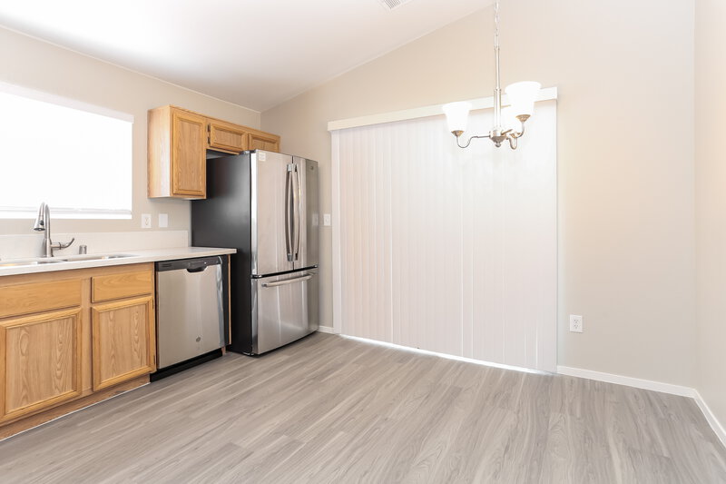 2,700/Mo, 4037 Sweet Surrender Court North Las Vegas, NV 89032 Kitchen View