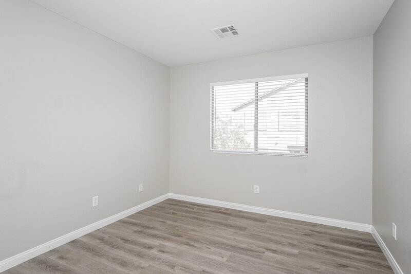 2,860/Mo, 1932 Basilwood Ct North Las Vegas, NV 89031 Bedroom View 2