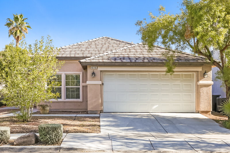 1,970/Mo, 8216 Corset Creek St Las Vegas, NV 89131 External View