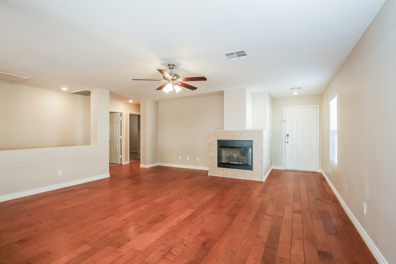 1,970/Mo, 8216 Corset Creek St Las Vegas, NV 89131 Living Room View 2