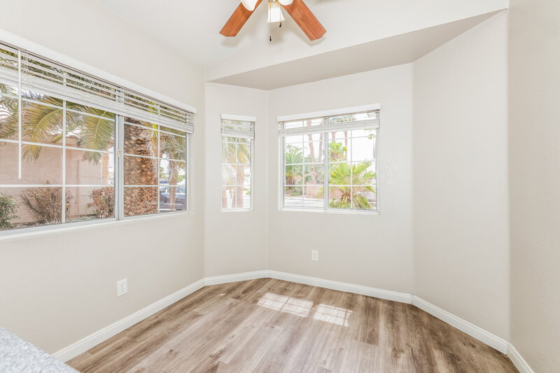 0/Mo, 8024 Counterpoint Lane Las Vegas, NV 89123 Dining Room View