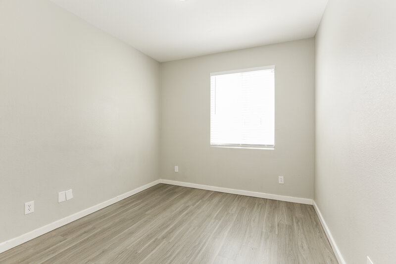 1,960/Mo, 7636 Adornment Ct Las Vegas, NV 89131 Bedroom View