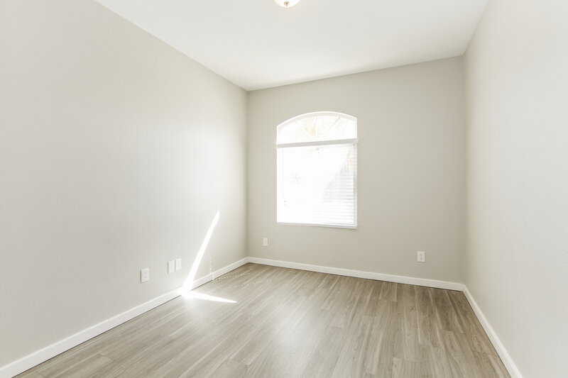 1,960/Mo, 7636 Adornment Ct Las Vegas, NV 89131 Bedroom View 2