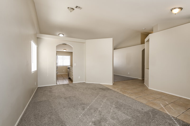 2,020/Mo, 3742 Saint Peter Ct North Las Vegas, NV 89031 Dining Room View