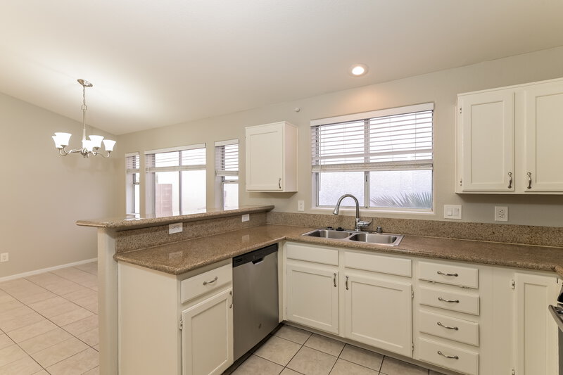 1,855/Mo, 3916 Marble Mountain St Las Vegas, NV 89129 Kitchen View