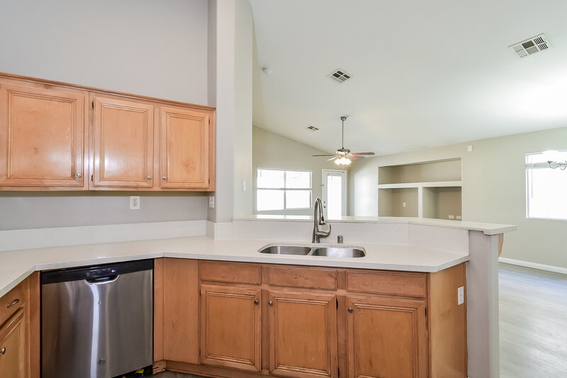 2,080/Mo, 1922 Desert Sage Ave North Las Vegas, NV 89031 Kitchen View 2