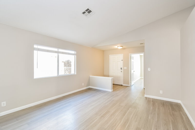 2,080/Mo, 1922 Desert Sage Ave North Las Vegas, NV 89031 Family Room View