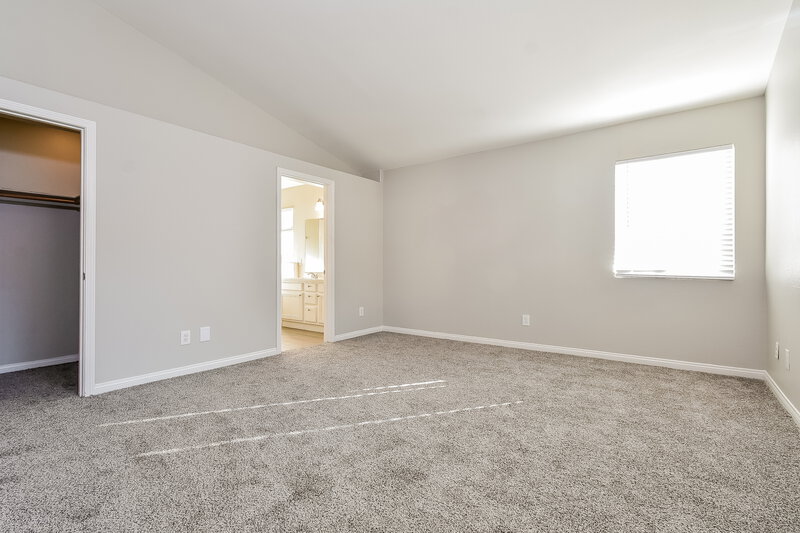2,090/Mo, 6227 Eliza Lane North Las Vegas, NV 89031 Main Bedroom View