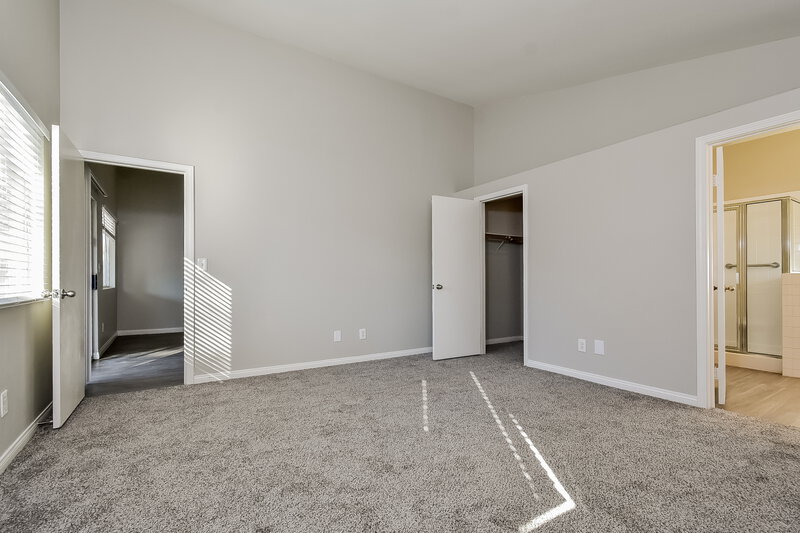 2,090/Mo, 6227 Eliza Lane North Las Vegas, NV 89031 Main Bedroom View 2