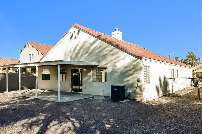 2,090/Mo, 6227 Eliza Lane North Las Vegas, NV 89031 Rear View