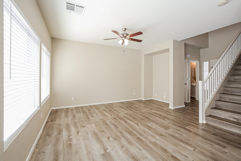 1,975/Mo, 927 Appaloosa Hills Ave North Las Vegas, NV 89081 Living Room View